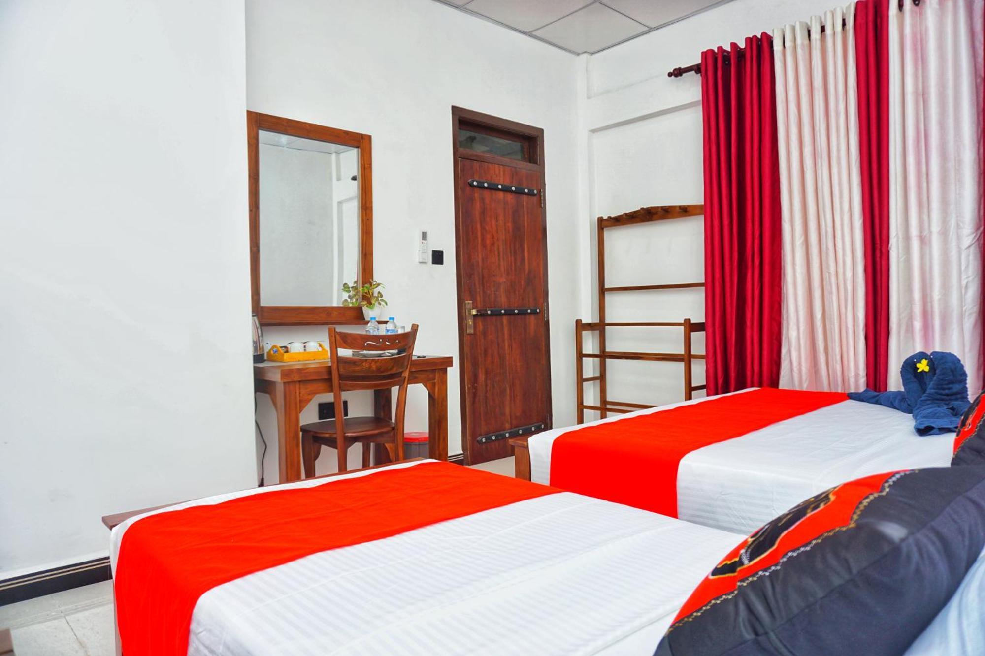 Sashini Homestay Sigiriya Bagian luar foto